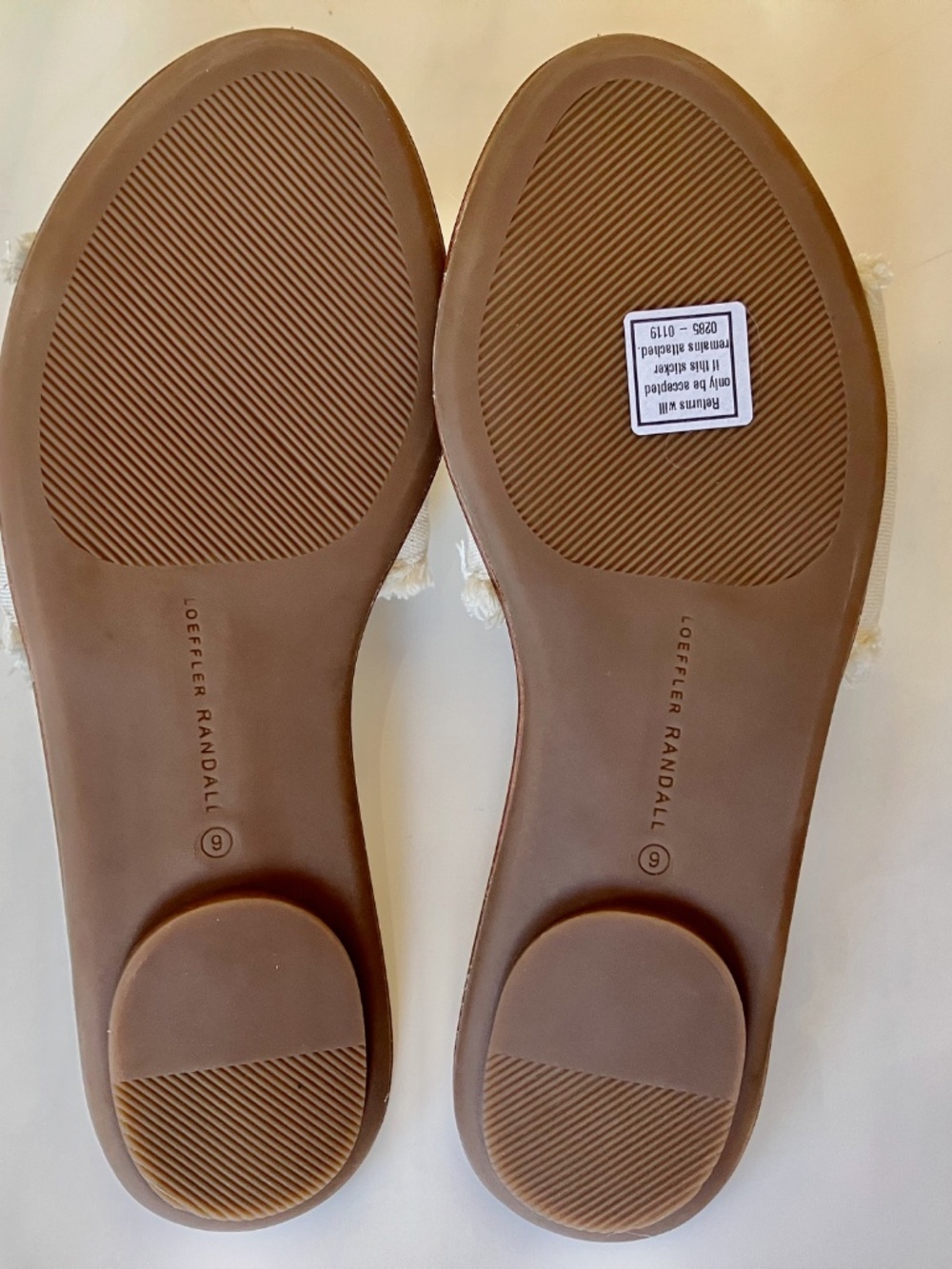 Loeffler Randall Gabi Canvas & Leather Pom Pom Flats 9 9.5 - Picture 5 of 5